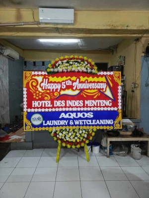 Papan Bunga di Ciracas